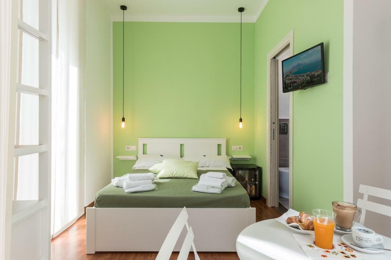 B&B Monserrato Naples Exterior photo